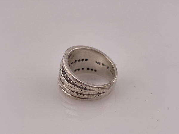 size 6 sterling silver Silpada rhinestone ring