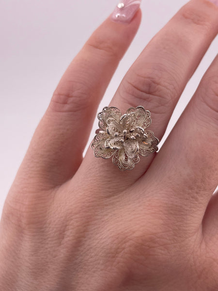 size 7.25 sterling silver filigree flower ring