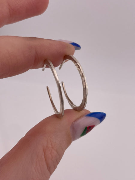 sterling silver 7/8" hammered post hoop earrings