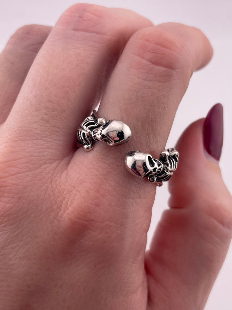 size 12 sterling silver skeleton open band ring – Nomads' Novelties