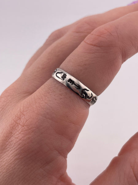 size 8.25 sterling silver stamped band ring