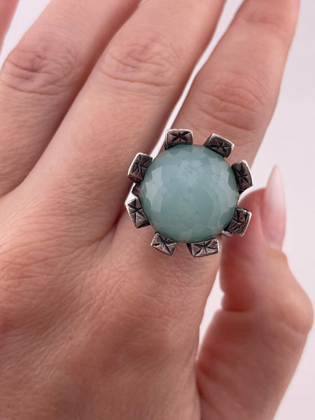 size 7.5 sterling silver chunky faceted chalcedony(?) ring