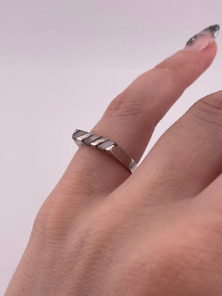 size 6 sterling silver mother of pearl ring ***AS IS***