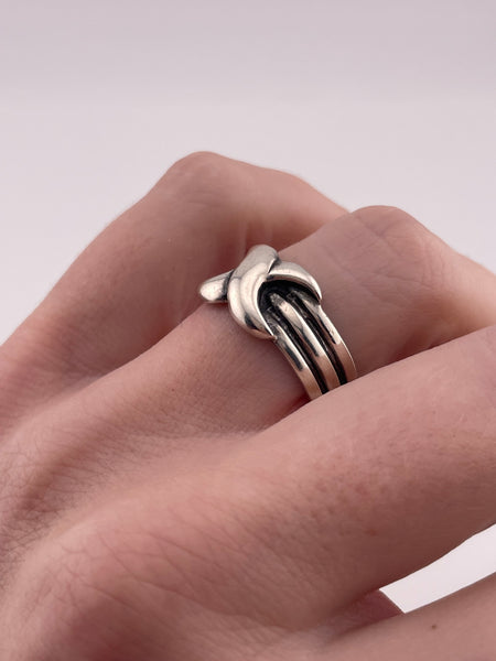 size 7.75 sterling silver stoneless 'x' band ring