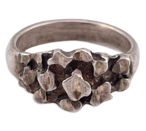 size 7.5 sterling silver stoneless textured ring