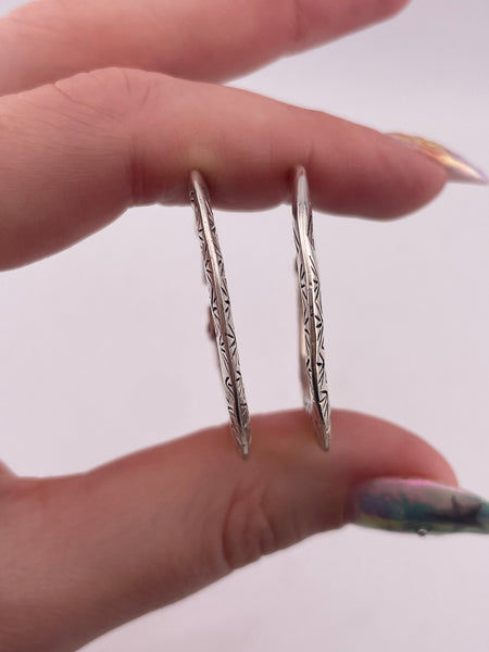 sterling silver detailed hoop earrings