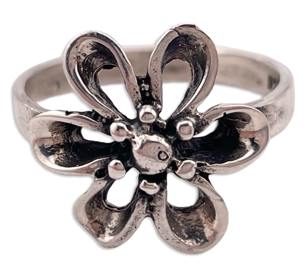 size 9 sterling silver flower ring
