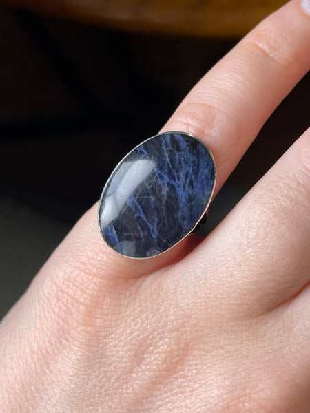 size 5 sterling silver Mexican sodalite ring