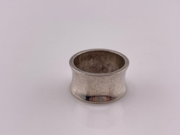 size 6.75 sterling silver stoneless concave band ring