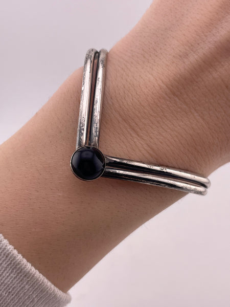 sterling silver onyx V cuff bracelet