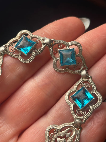 sterling silver 6-3/4" faceted blue glass flower bracelet ***AS IS***