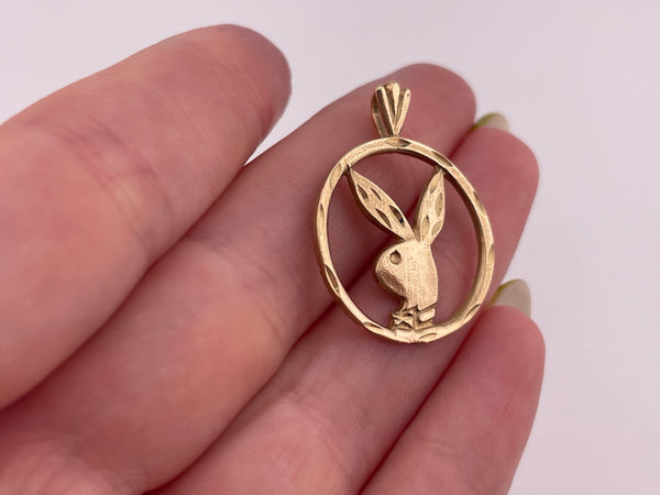 14k yellow gold bunny pendant