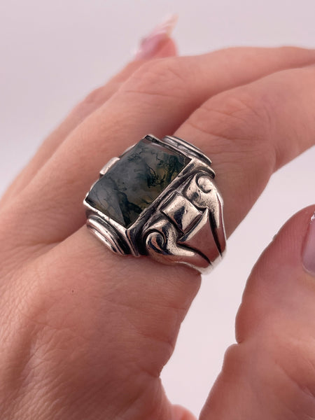 size 9.5 sterling silver Art Deco moss agate ring