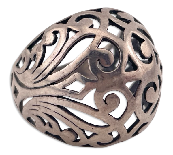 size 10.75 sterling silver stoneless cut-out design ring