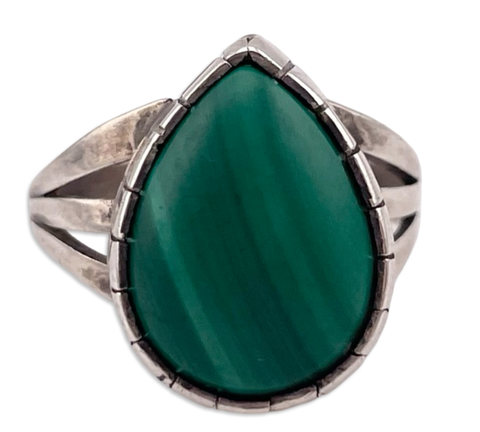 size 7.75 sterling silver malachite teardrop ring