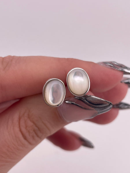 sterling silver oval mother of pearl post earrings