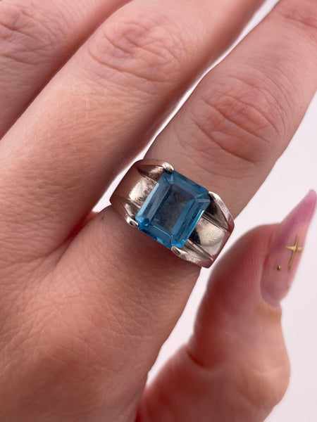 size 6.75 sterling silver faceted blue topaz prong setting ring