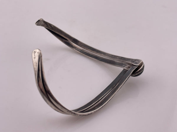 sterling silver onyx V cuff bracelet