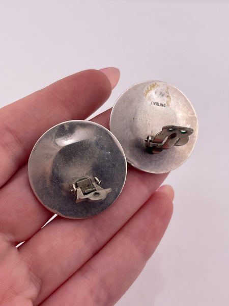 sterling silver stoneless circle clip on earrings