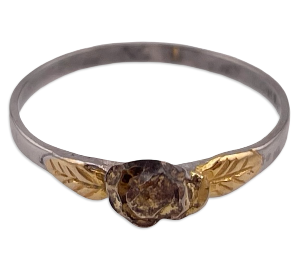 size 8 sterling silver gold wash flower ring