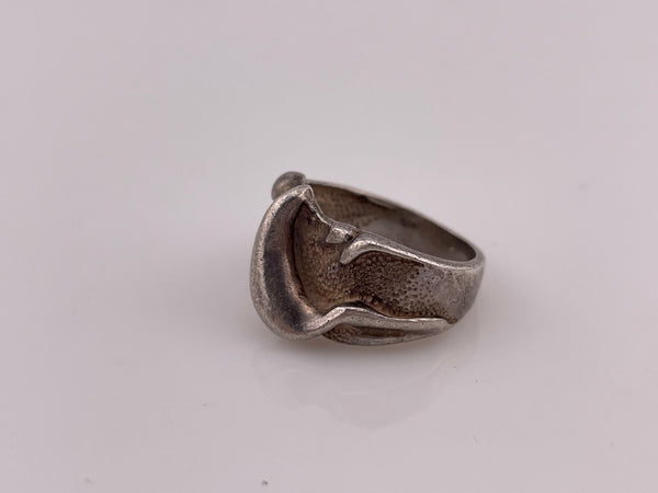 size 7 sterling silver stoneless brutalist abstract ring