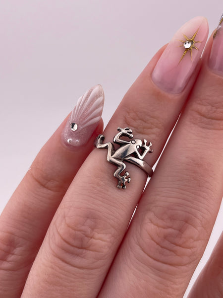 size 3.5 sterling silver frog ring