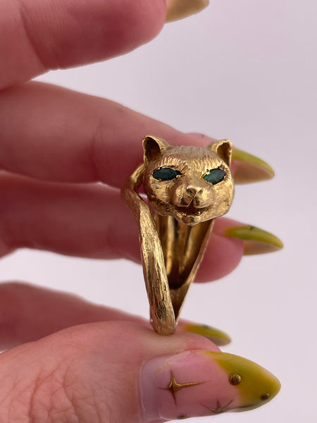 size 6.75 18k gold vintage P. Cordier emerald cat panther ring