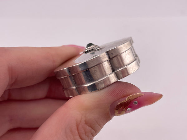 sterling silver green stone compartment pill box