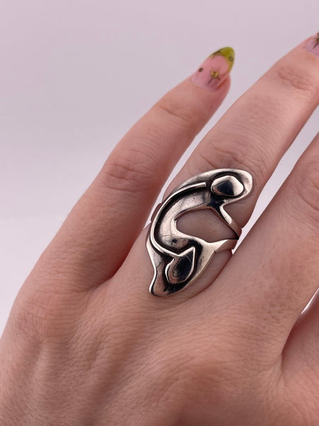 size 6.5 sterling silver stoneless abstract artisan ring