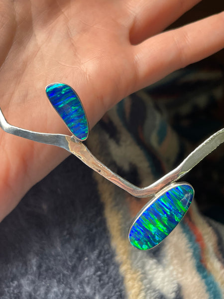 sterling silver 16-1/4" opal simulant collar necklace