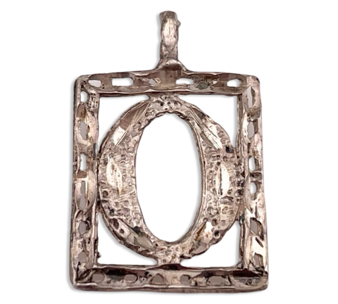 sterling silver 'O' letter initial pendant