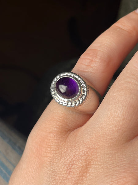 size 5.25 sterling silver amethyst rope border ring