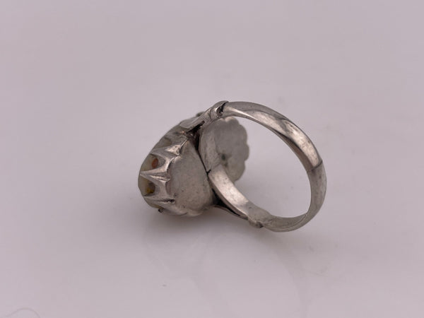 size 5 800 silver carved agate scarab ring ***cut band***