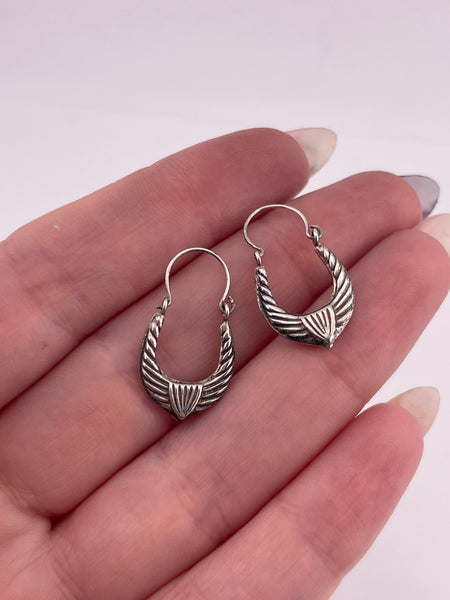 sterling silver puffy lined hoop earrings