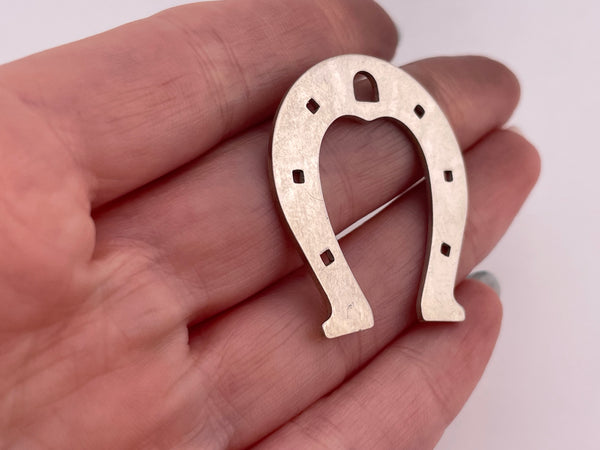 800 silver large horseshoe pendant
