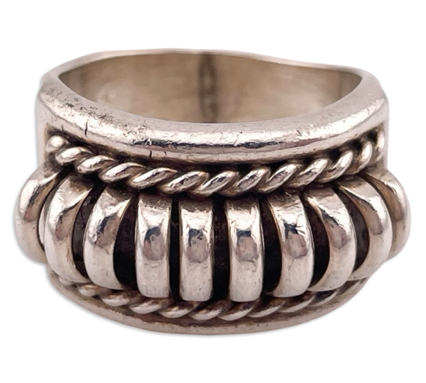 size 5.75 sterling silver Navajo Tommie Charlie stoneless ring