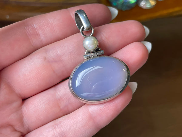 sterling silver pearl chalcedony pendant