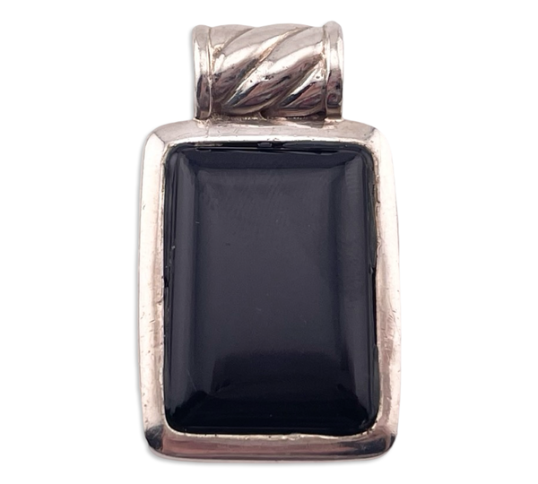 sterling silver onyx pendant