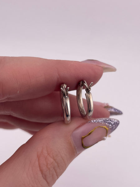 sterling silver small hoop earrings