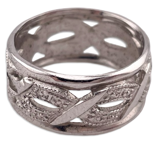 size 4 sterling silver rhodium plated band ring