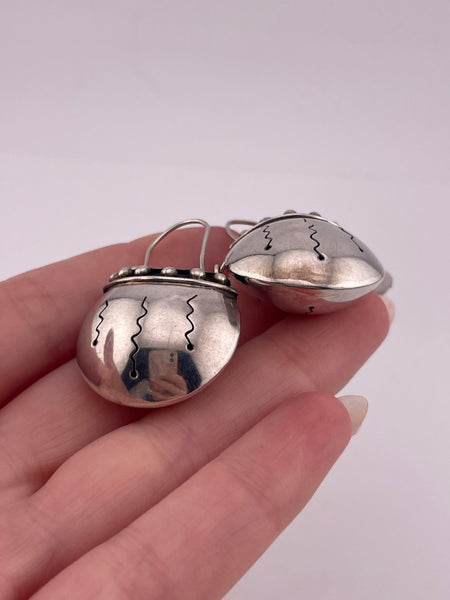 sterling silver stoneless cut-out chunky jug earrings