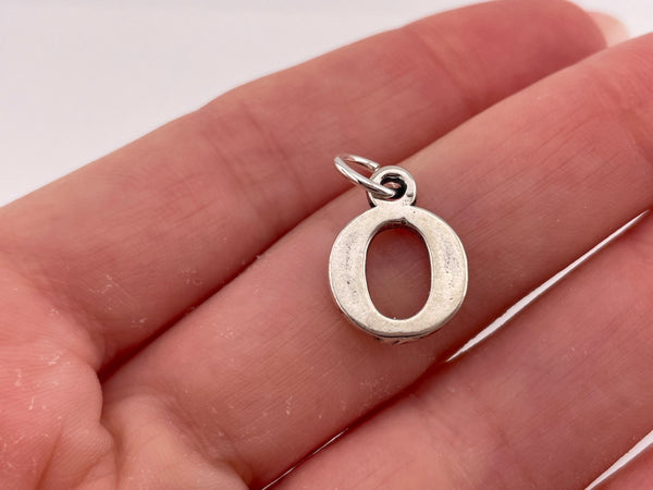 sterling silver 'O' letter initial pendant