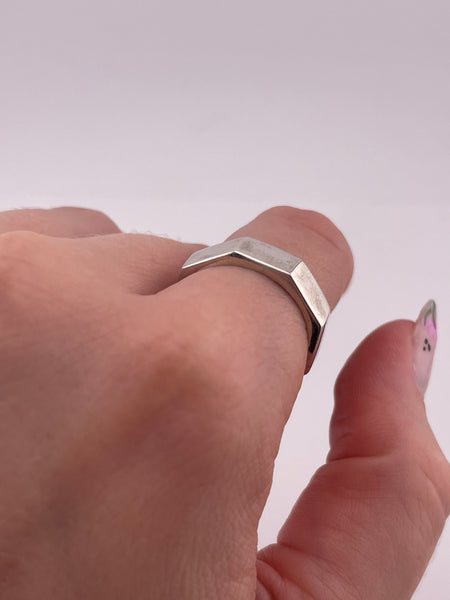 size 8.25 sterling silver Mexican octagon shaped band ring