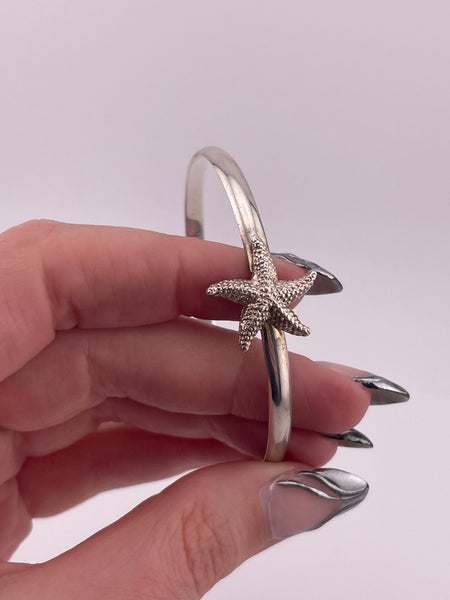 sterling silver 6-7/8" starfish bangle bracelet