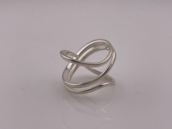 size 7.25 sterling silver cut-out ring
