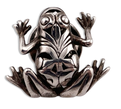 sterling silver cut-out design frog pin