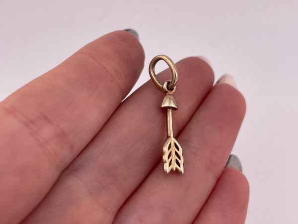sterling silver gold plated arrow pendant