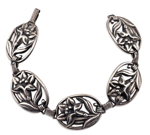 sterling silver 7 1/8" flower link bracelet