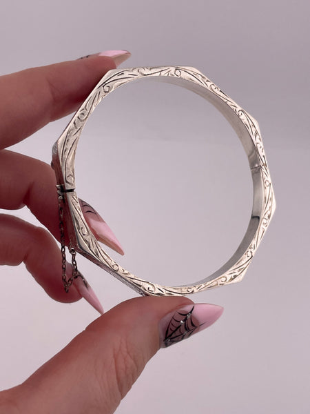 sterling silver 7" etched octagon hinge bangle bracelet
