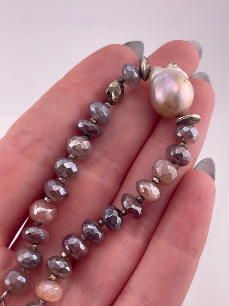 sterling silver 7" to 8-1/8" faceted plastic bead pearl toggle bracelet